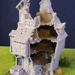 Grande maison médiévale en ruine